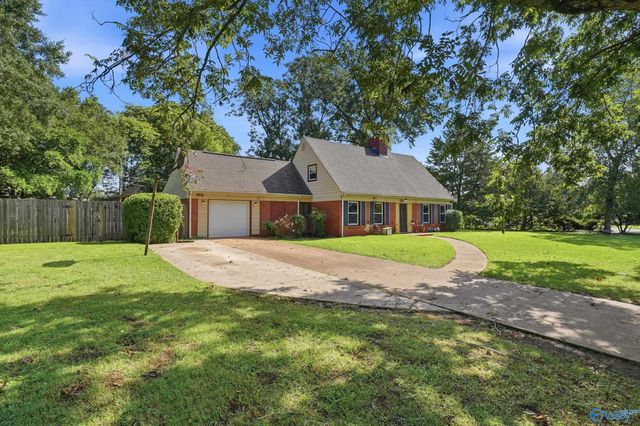 1512 Olive Street SE, Decatur, AL 35601