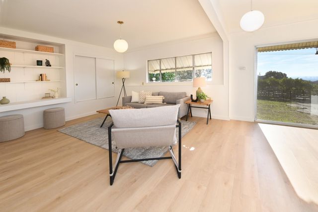 8530 Terrace Dr, El Cerrito, CA 94530