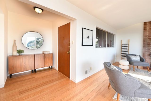 8530 Terrace Dr, El Cerrito, CA 94530