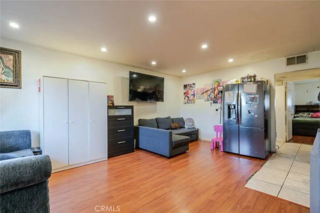 13100 Bromont Avenue 11, Sylmar, CA 91342