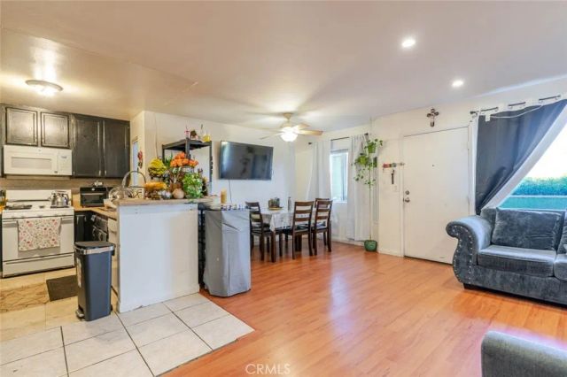 13100 Bromont Avenue 11, Sylmar, CA 91342