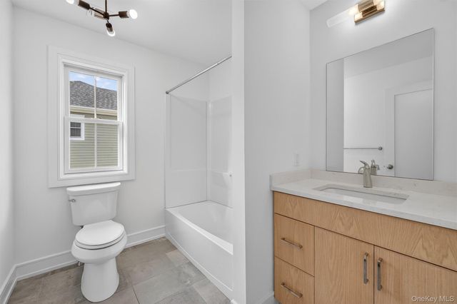 2216 Crompond Road E, Yorktown Heights, NY 10598