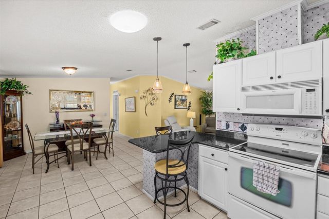 8498 Labelia Court, Port St. Lucie, FL 34952