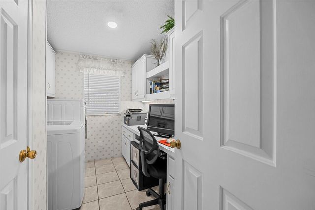 8498 Labelia Court, Port St. Lucie, FL 34952