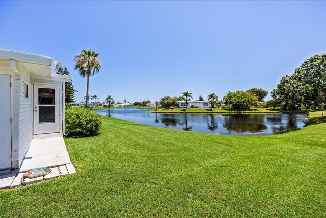 8498 Labelia Court, Port St. Lucie, FL 34952