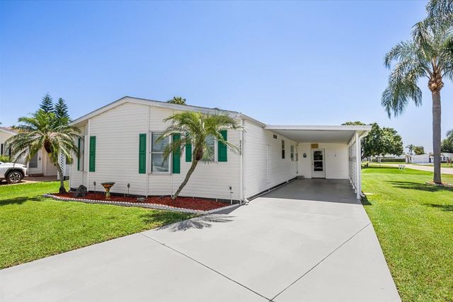 8498 Labelia Court, Port St. Lucie, FL 34952
