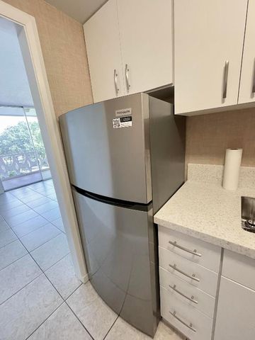 15 S Golfview Road 403, Lake Worth Beach, FL 33460