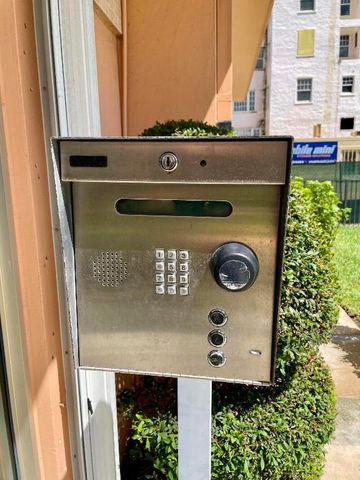 15 S Golfview Road 403, Lake Worth Beach, FL 33460