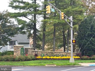 404 WIMBLEDON WAY, Blackwood, NJ 08012