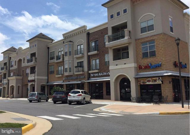 22555 WINDSOR LOCKS SQ, Ashburn, VA 20148