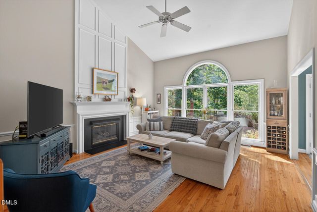 100 Juniper Court, Carrboro, NC 27510