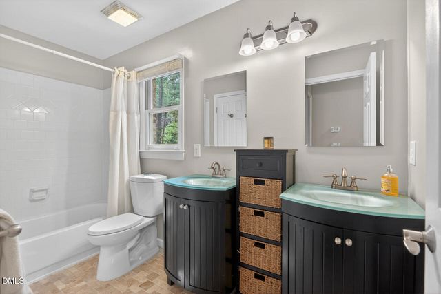 100 Juniper Court, Carrboro, NC 27510