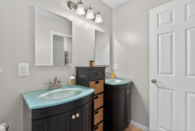 100 Juniper Court, Carrboro, NC 27510