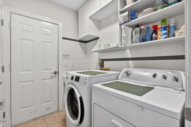 100 Juniper Court, Carrboro, NC 27510