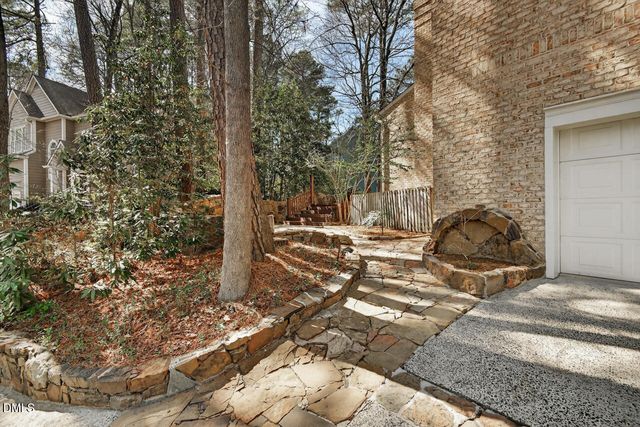 100 Juniper Court, Carrboro, NC 27510