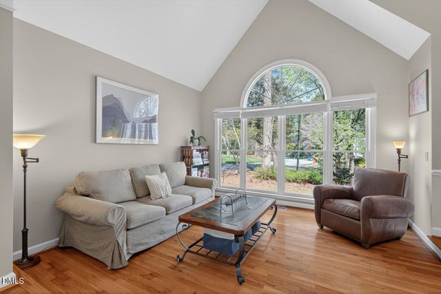 100 Juniper Court, Carrboro, NC 27510