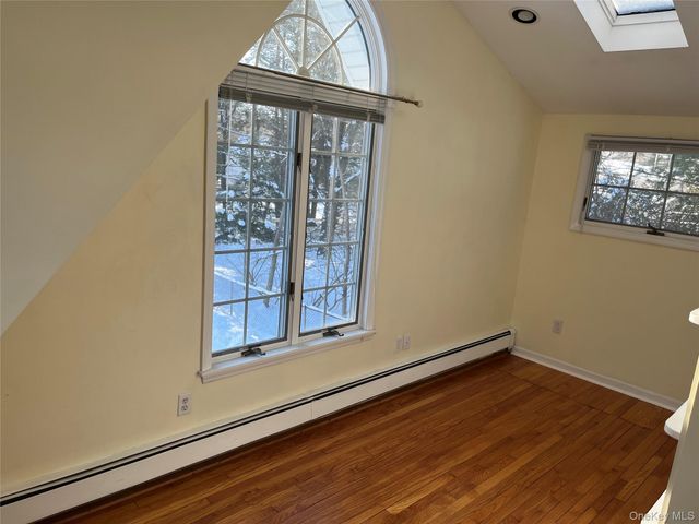 17 Washington Avenue Cottage, Bedford, NY 10506