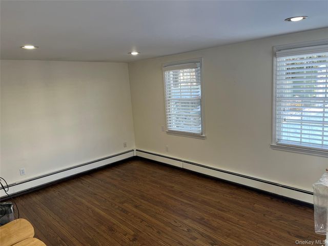 17 Washington Avenue Cottage, Bedford, NY 10506