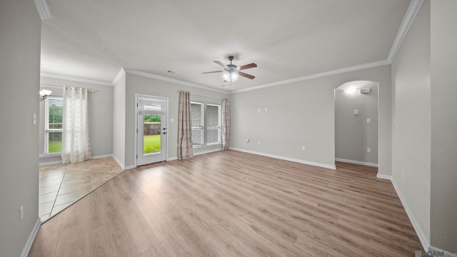 4676 Aubrey Ann Dr, Addis, LA 70710