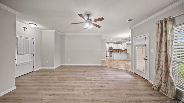 4676 Aubrey Ann Dr, Addis, LA 70710