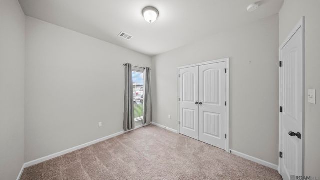 4676 Aubrey Ann Dr, Addis, LA 70710