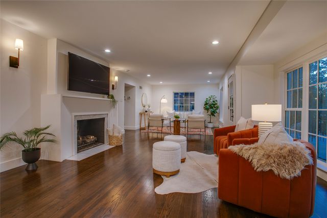 2230 Kessler Parkway, Dallas, TX 75208