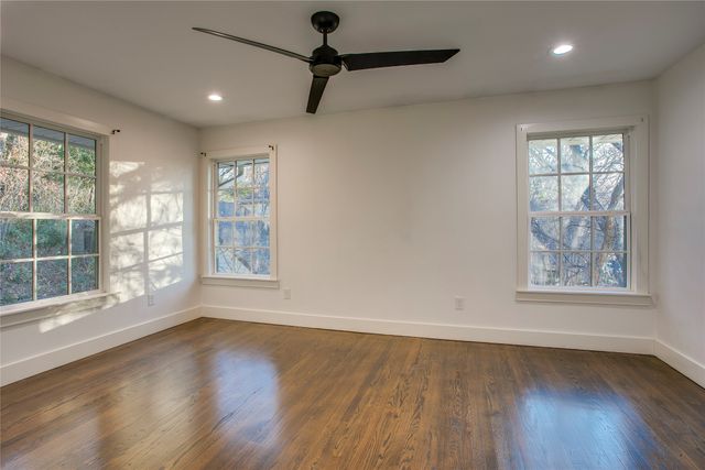 2230 Kessler Parkway, Dallas, TX 75208