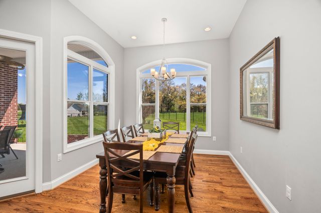 1027 Founders Ln, Portland, TN 37148