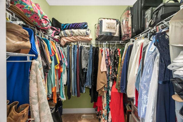1027 Founders Ln, Portland, TN 37148