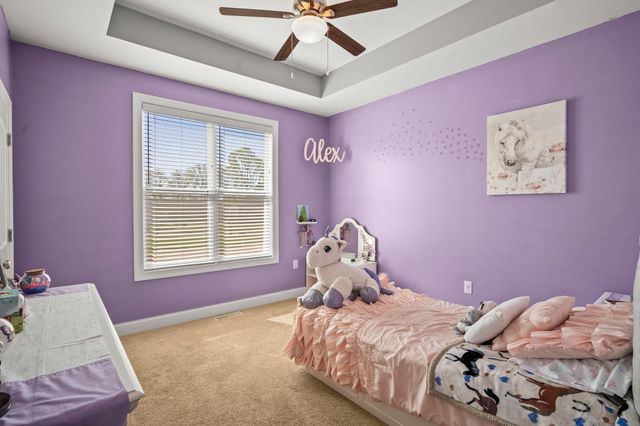 1027 Founders Ln, Portland, TN 37148