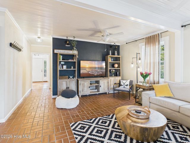 1195 N May Street, Southern Pines, NC 28387