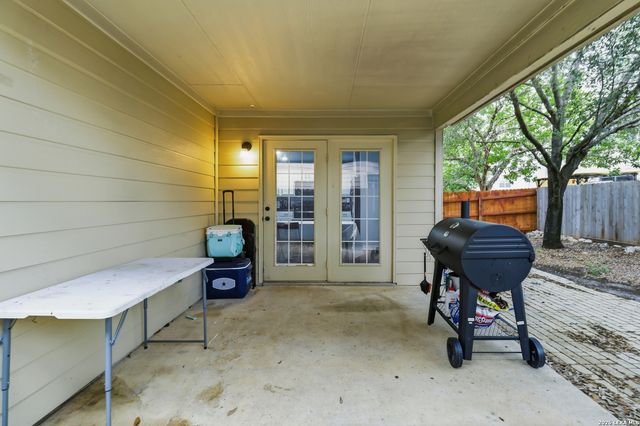13707 York Woods, San Antonio, TX 78249