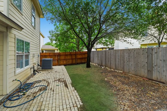 13707 York Woods, San Antonio, TX 78249