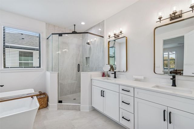 3016 W BALLAST POINT BOULEVARD, Tampa, FL 33611