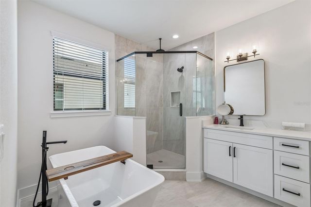 3016 W BALLAST POINT BOULEVARD, Tampa, FL 33611