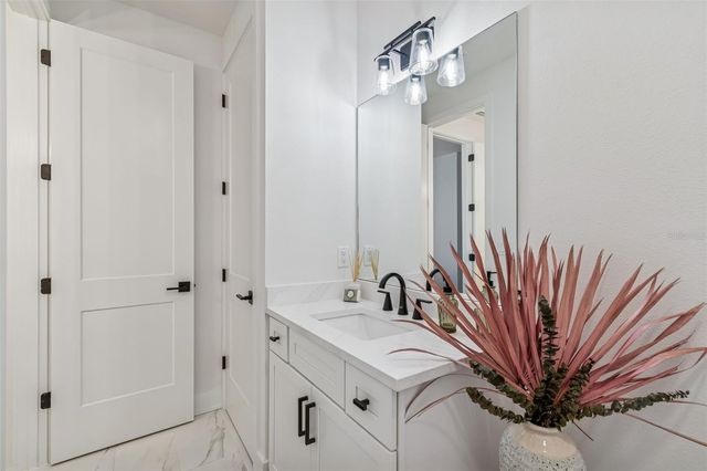 3016 W BALLAST POINT BOULEVARD, Tampa, FL 33611