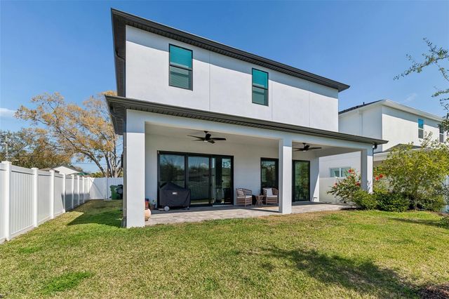 3016 W BALLAST POINT BOULEVARD, Tampa, FL 33611