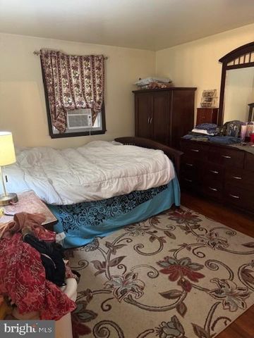 418 JEFFERSON STREET, Lansdale, PA 19446
