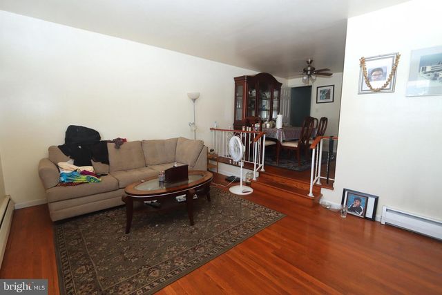 418 JEFFERSON STREET, Lansdale, PA 19446