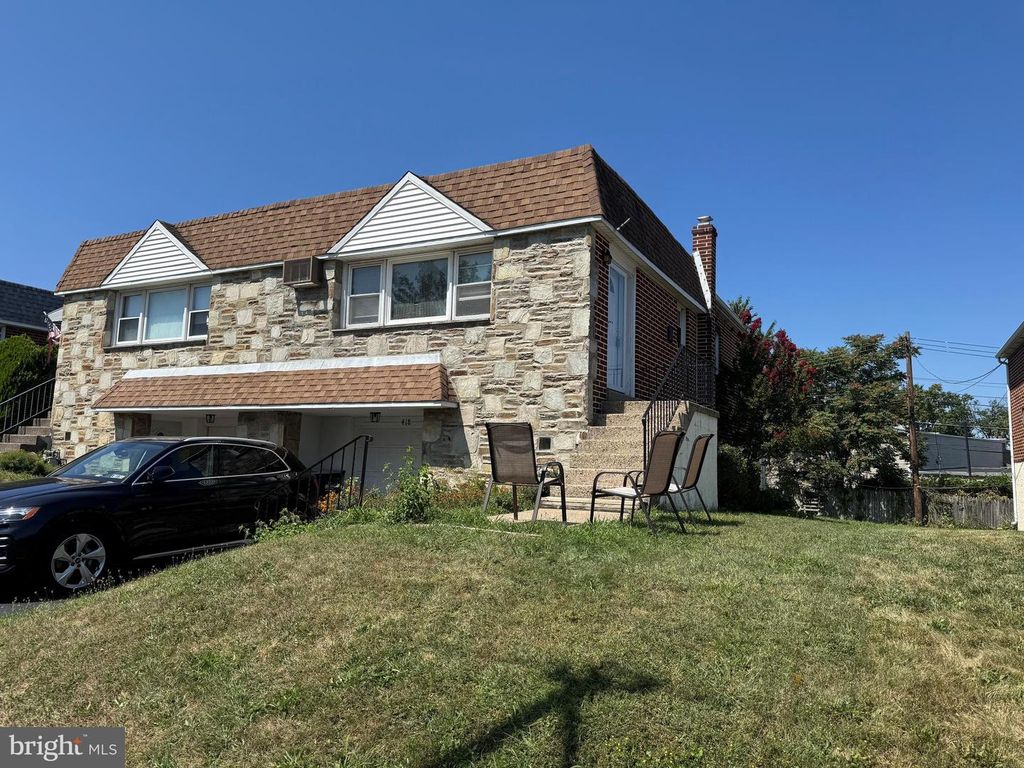 418 JEFFERSON STREET, Lansdale, PA 19446
