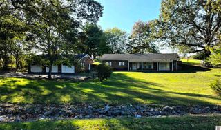 614 Toy York Rd, Benton, KY 42025