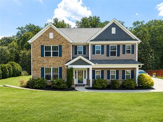 336 Avedell Drive, Easley, SC 29642