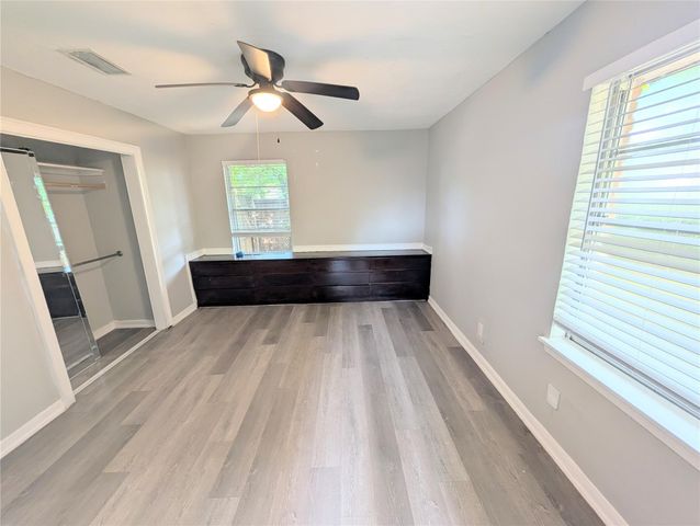 2819 Dragonwick Drive, Houston, TX 77045