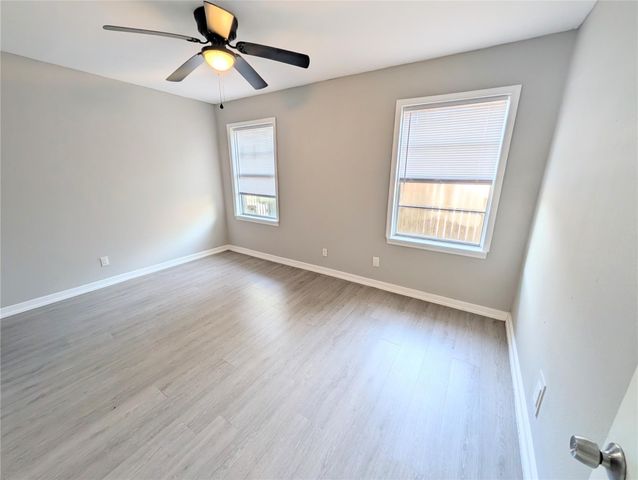 2819 Dragonwick Drive, Houston, TX 77045