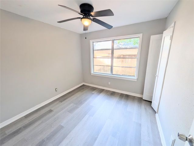 2819 Dragonwick Drive, Houston, TX 77045