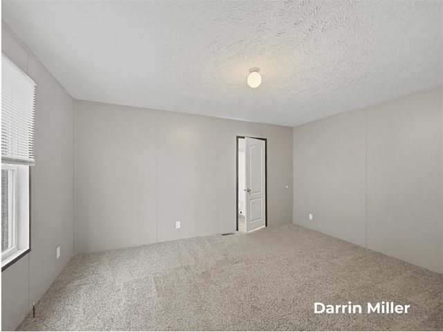 1436 Sarnia Street, Norton Shores, MI 49444