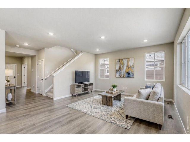 228 Sugar Beet Ln, Berthoud, CO 80513