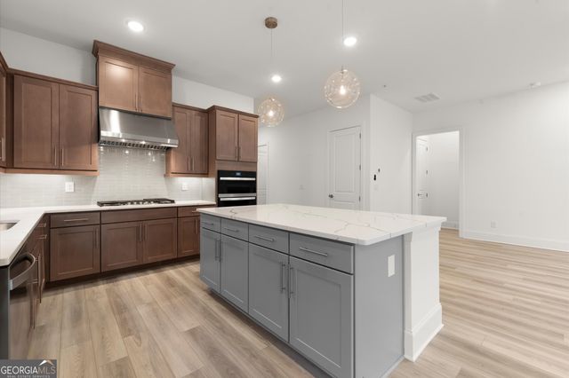 252 Vinca Circle NW, Kennesaw, GA 30144