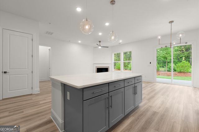 252 Vinca Circle NW, Kennesaw, GA 30144