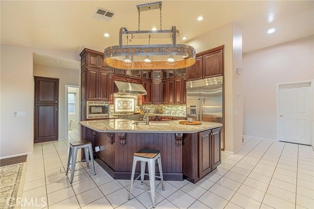 41002 Flagstone Street, Palmdale, CA 93551